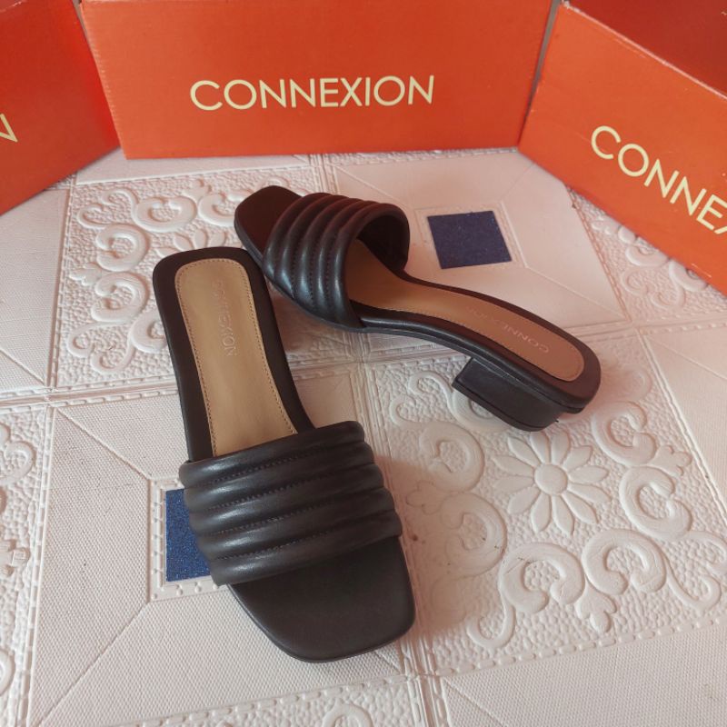 Sandal Jepit Connexion hak 3cm