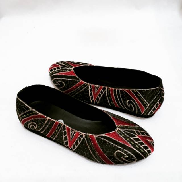 etnik fashion sepatu wanita flat slip on bordir primitif