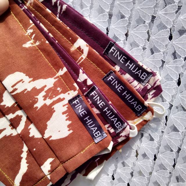 MASKER KAIN BATIK 3 LAPIS