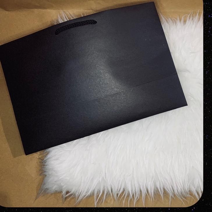 

☄ paper bag HiTAM - kantong tas kertas - paperbag baju bazaar / M HITAM ❉