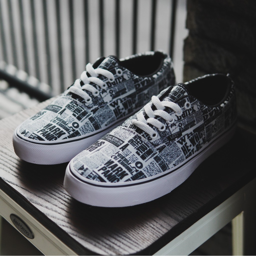 SEPATU PRIA VANS AUTHENTIC MOTIF KORAN