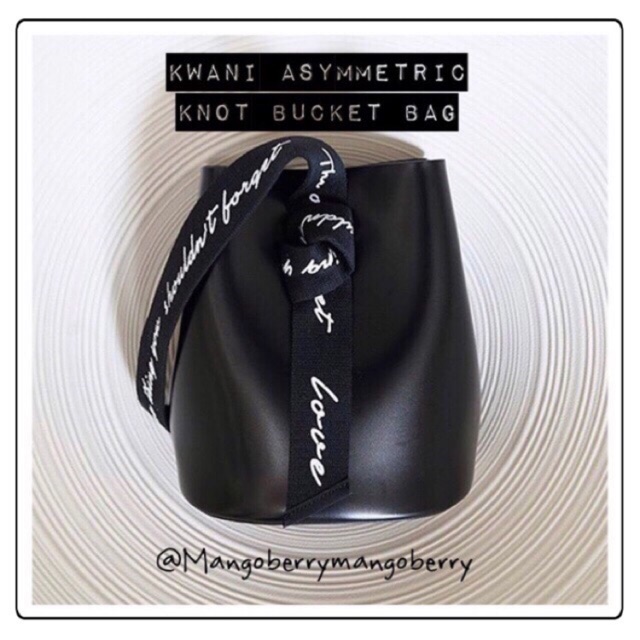 Jual KWANI Korea asymmetric knot bucket bag 100 ori Indonesia
