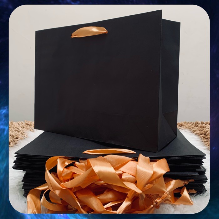 

✨ BISA COD ✨ paper bag Hitam - kantong tas kertas - paperbag baju / M HITAM - LUSIN - M.HTM / P.EMAS