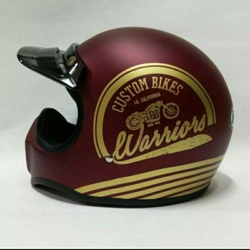 Helm custom cakil