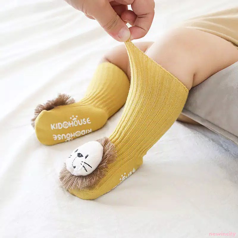 (Pimenova) kaos kaki 4d anak , kaos kaki bayi , kaos kaki motif lion , kaos kaki bayi lucu