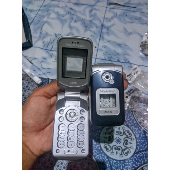 CASING SONY ERICSSON Z530 FULLSET