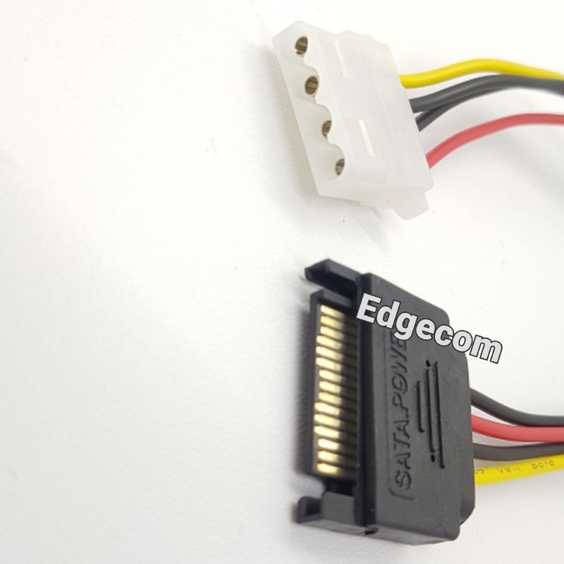 Kabel Power SATA to 4 Pin IDE Molex