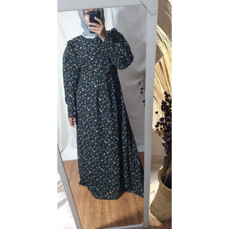 GAMIS CERUTI JUMBO HITAM BUNGA