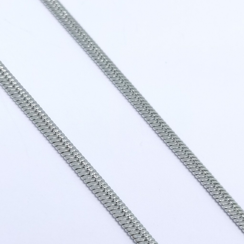 Kalung titanium silver model pipih panjang 50cm