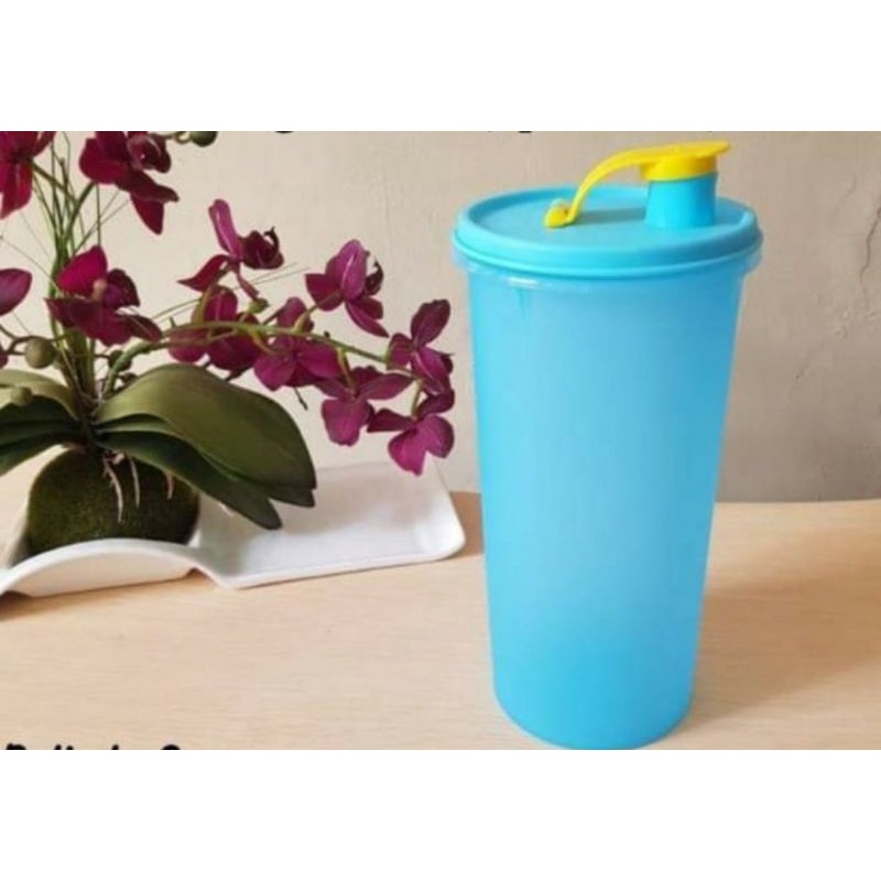 slim line 1,5 liter/tempat minyak/tempat jagung/tempat pakan ikan dan kucing