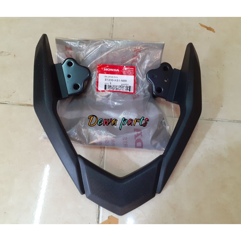 plenger beat eco. 81200K81N00. Rr grab rail.original ahm