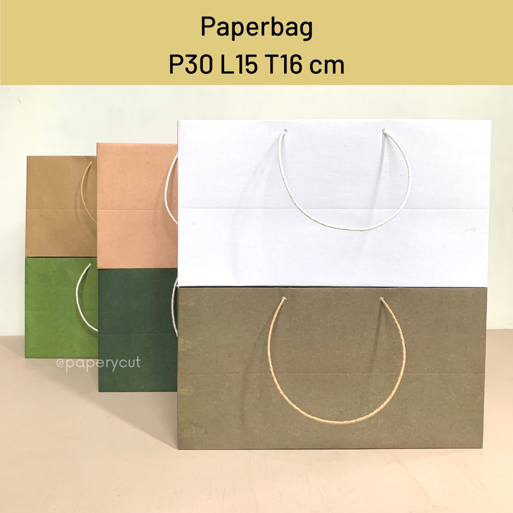 

Paperbag Tas Kertas Kraft Warna Polos Motif Natal Chritsmas Lebaran Imlek Goodie Bag 30 x 15 x 16 cm