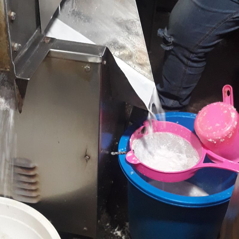 

kelapa parut dan santan 1kg GREB&GOJEK