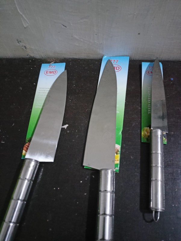 Pisau Dapur Set Stainless Steel Lancip/ Chef Knife Gagang Isi 3 Ukuran 5 6 7