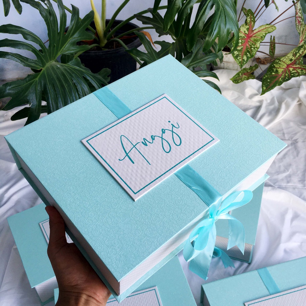 Jual Box Bridesmaid Tipe Momo Hardbox Custom Untuk Bridesmaid Hampers Kemasan Box Pita