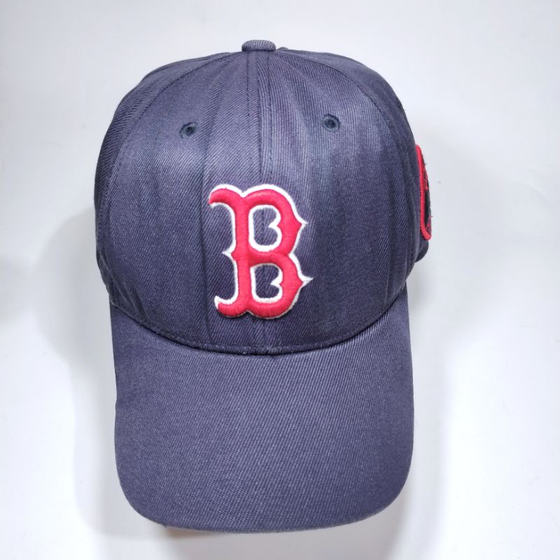 Topi MLB Boston second