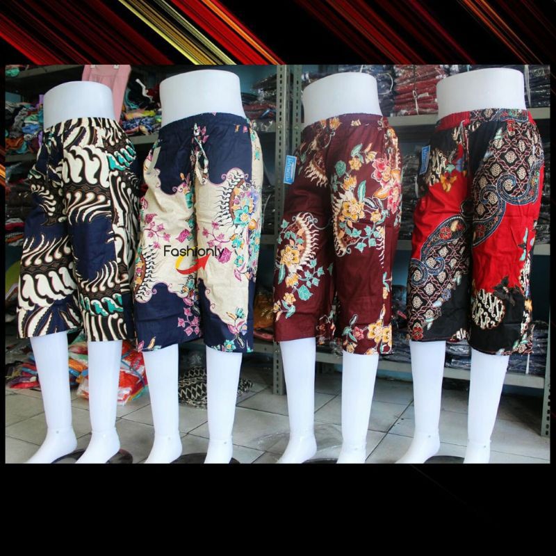 KULOT PENDEK BATIK BAHAN KATUN STREACH / KULOT MOTIF BATIK DAN BUNGA / KULOT KATUN