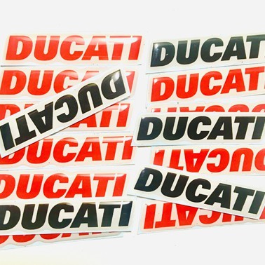 

Stiker DUCATI Timbul Lentur 3D