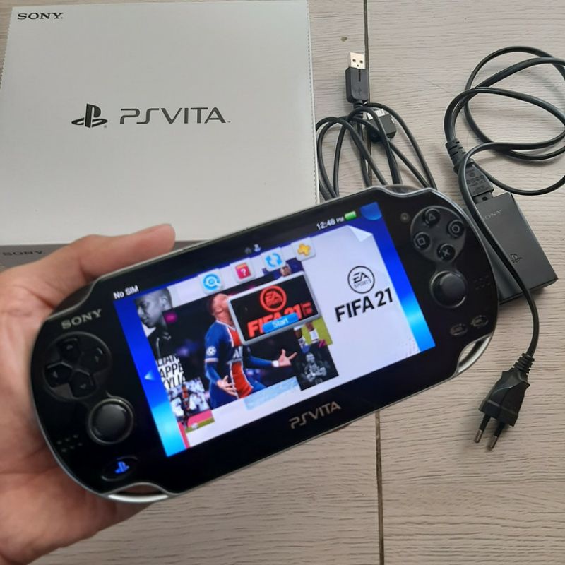 PS Vita FAT 128GB Fullgame mulus