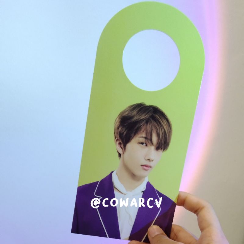 

jisung sg22 hotel the dream