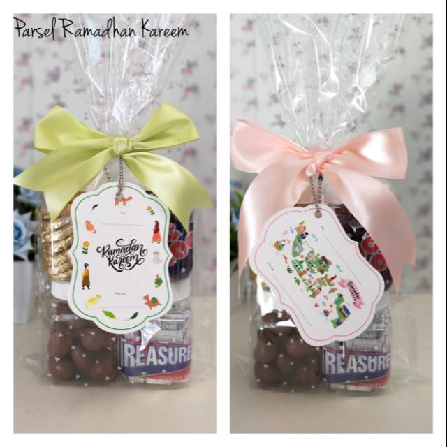 

Parsel ramadhan Kareem / parsel coklat / CHICHOC TREASURE COOKIES DELFI Almond COIN