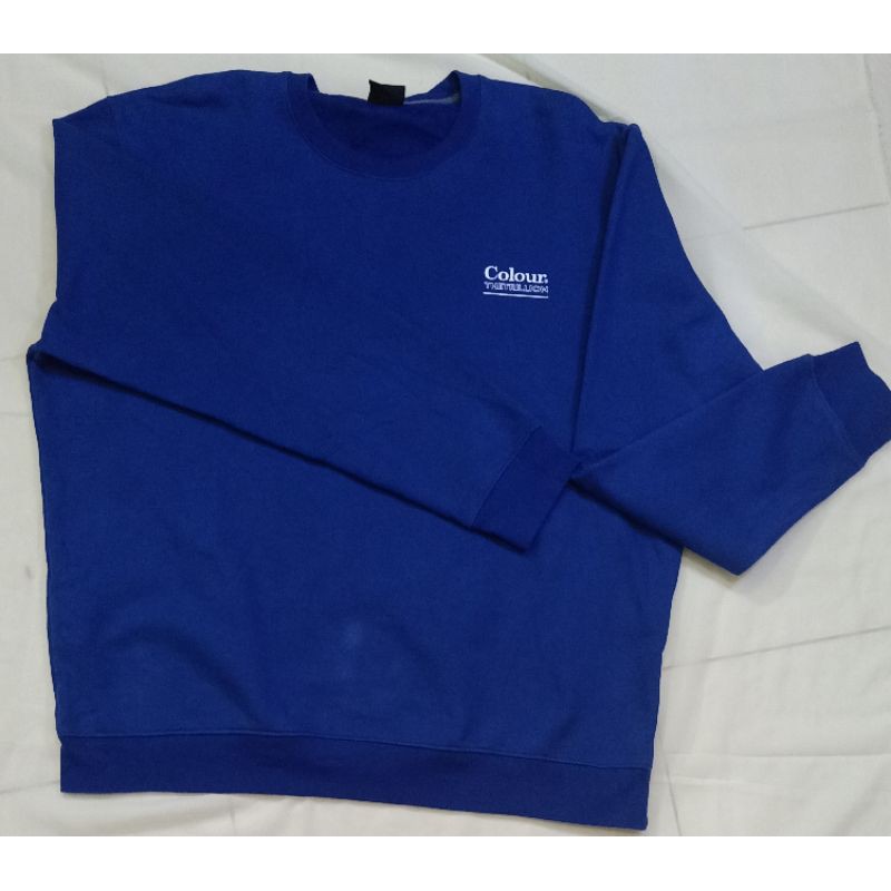 CREWNECK PRELOVED ✨ TRILLION