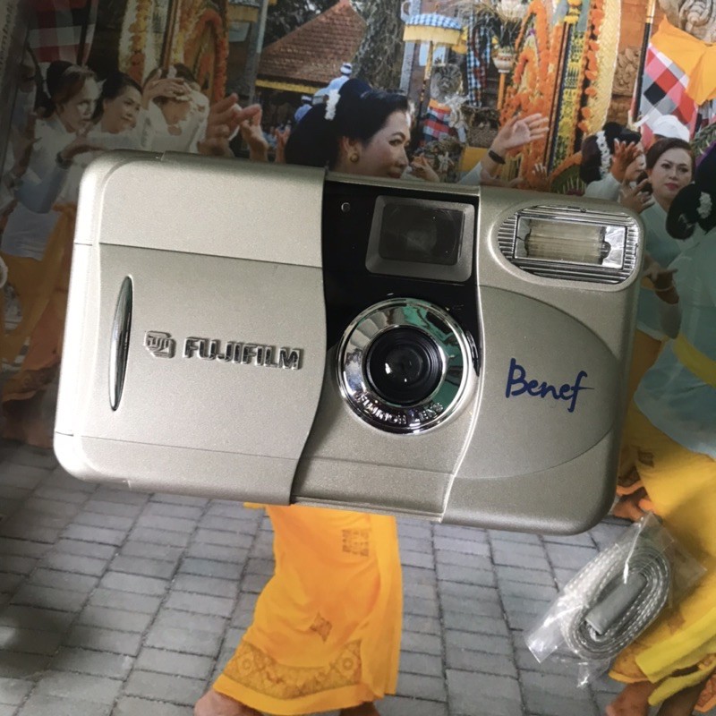 KAMERA ANALOG FUJIFILM BENEF