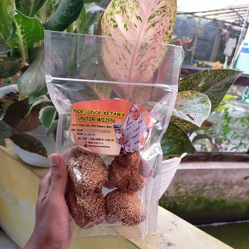 

ONDE ONDE KETAWA JUMBO ISI 6PCS