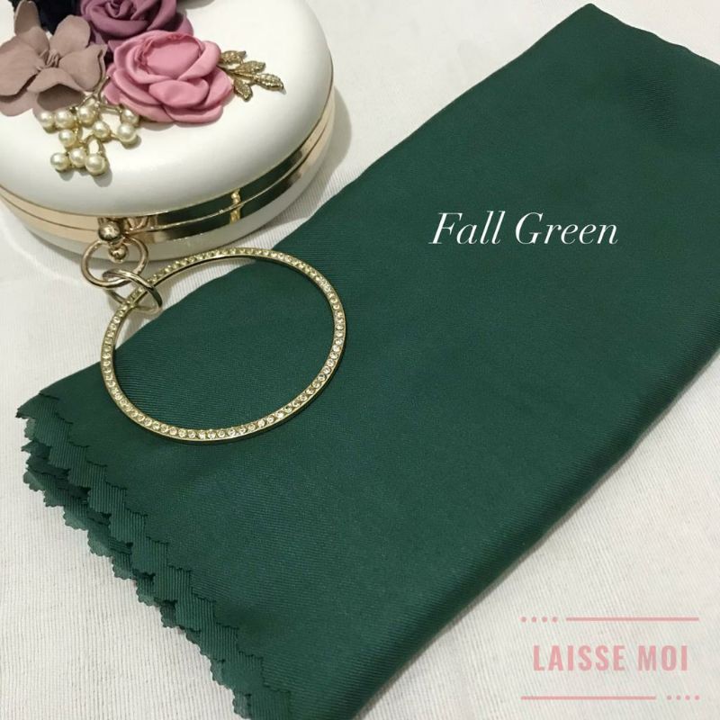 

Laisse Moi Voal - FALL GREEN with iron label