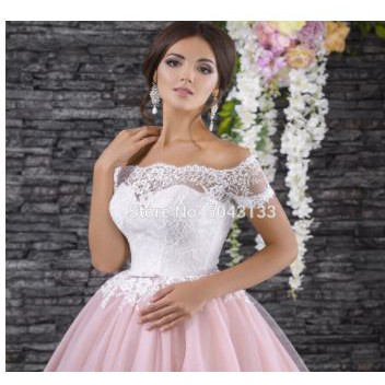 Gaun pengantin baby pink renda putih bridal gown