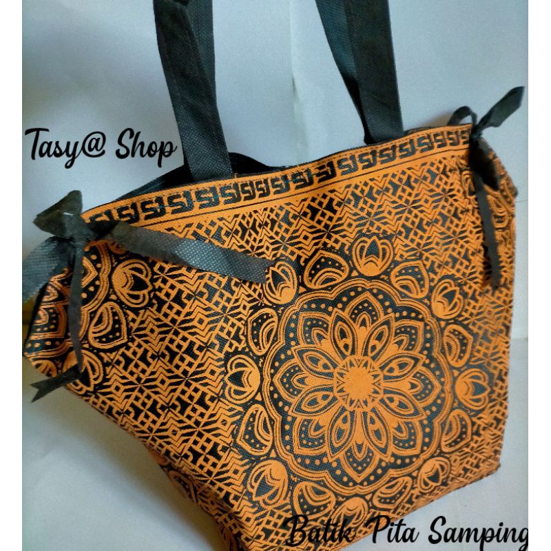 

Tas hajatan batik pita samping UK. 22x22