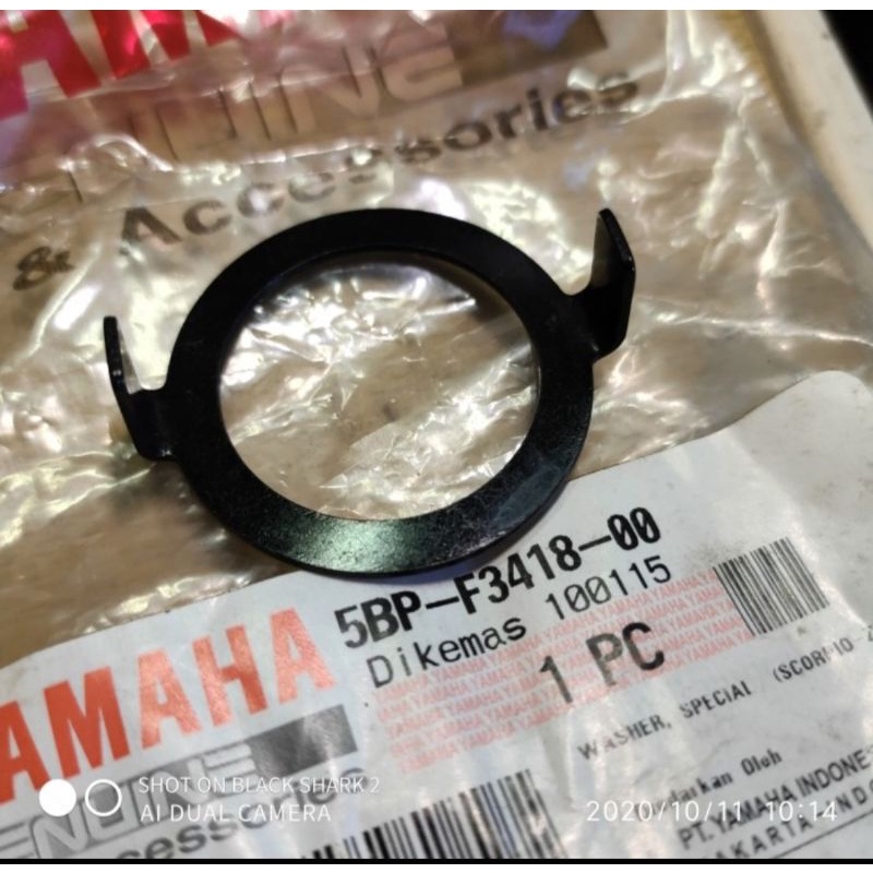 WASHER PLATE PENGUNCI MUR KOMSTIR SCORPIO VIXION OLD ASLI ORI YAMAHA 5BP F3418 00