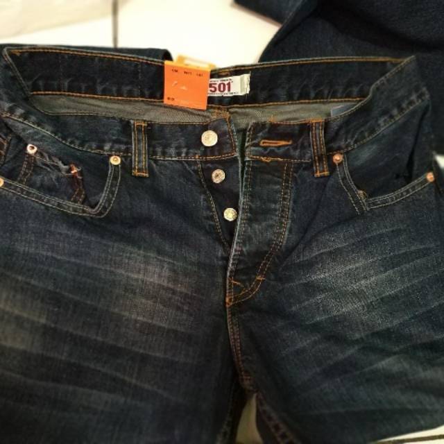Celana levis 501
