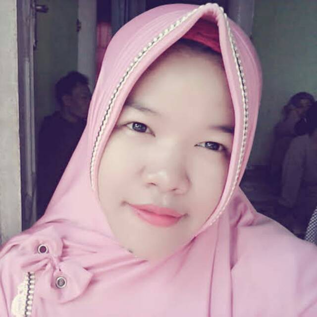 riska_febriani02