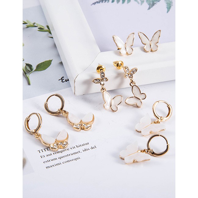 LRC Anting Tusuk Fashion Earring Acetate Version Resin Butterfly And Diamond Alloy Earrings K77679