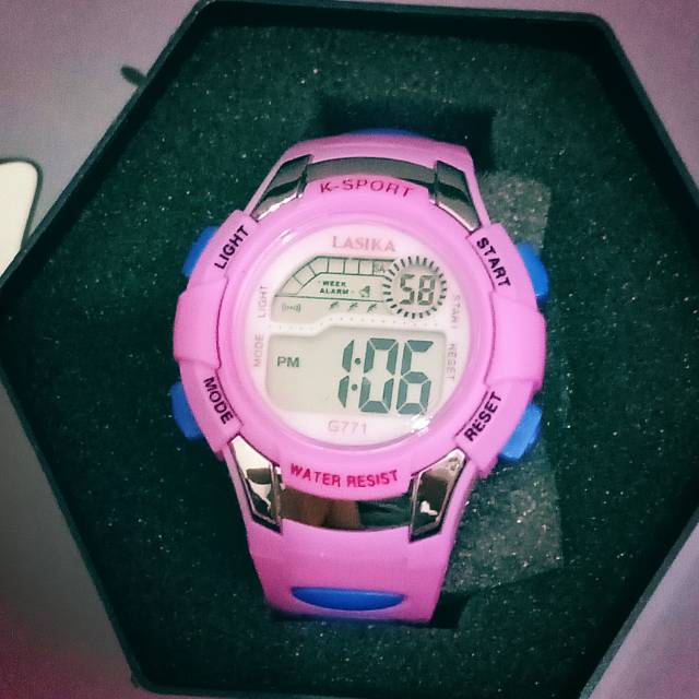 Jam tangan anak Lasika