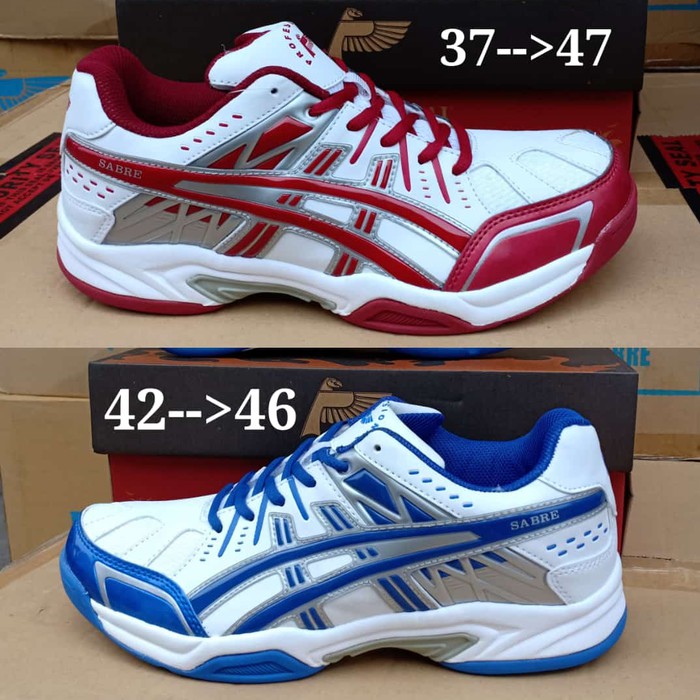 SEPATU PROFESIONAL SABRE DENGAN SOL KARET UNTUK VOLLY- BADMINTON- TENN