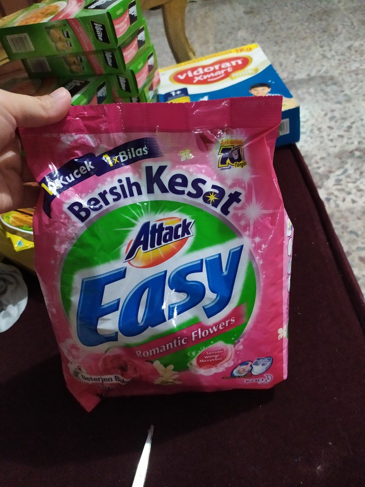 Murah.....attack Easy Detergent 700gr