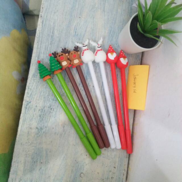 

Bulpen Gel Pulpen Karakter Chrismas Murah Best Seller Cantik Sekolah Kuliah Hitam Surabaya Kado Lucu