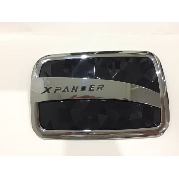 tank cover Tutup Bensin Xpander / Cover Tunk Bensin Chrome Cristal Hitam Xpander