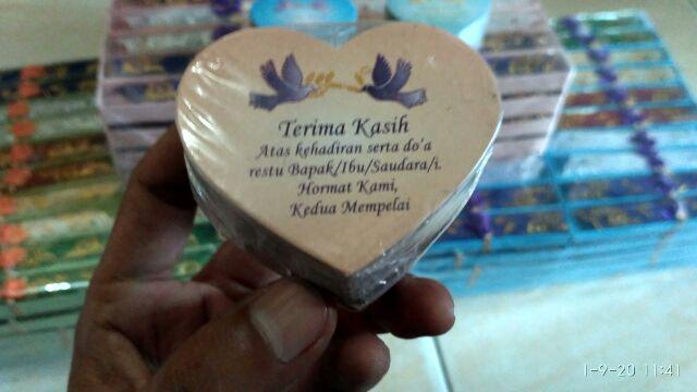 Souvenir Pernikahan Tatakan Gelas Box