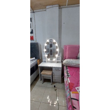 Meja rias lampu kaca sliding