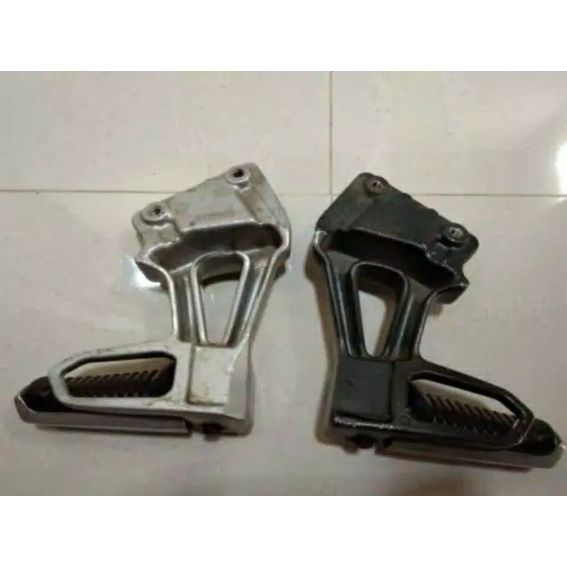 foot step step belakang suzuki skywave original