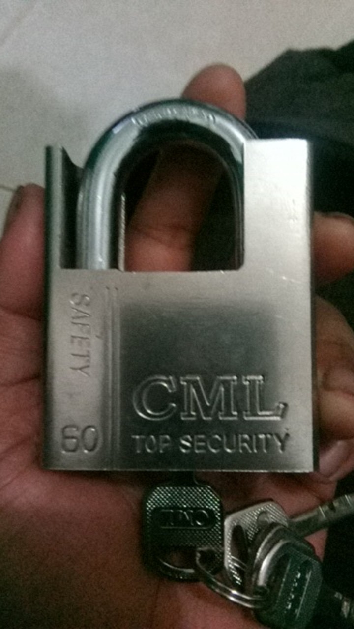 Gembok Jaket 60mm Camel / Gembok Gudang / Gembok Pagar / Gembok Rumah