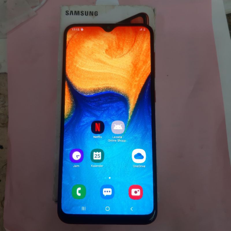 SAMSUNG A20 SECOND