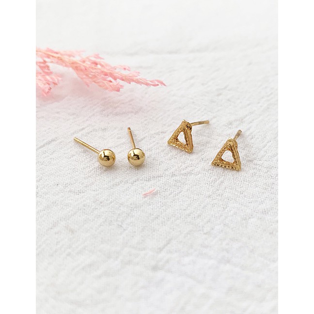 LRC Anting Set Fashion Gold Alloy Leaf Tassel Stud Earring Set F59122