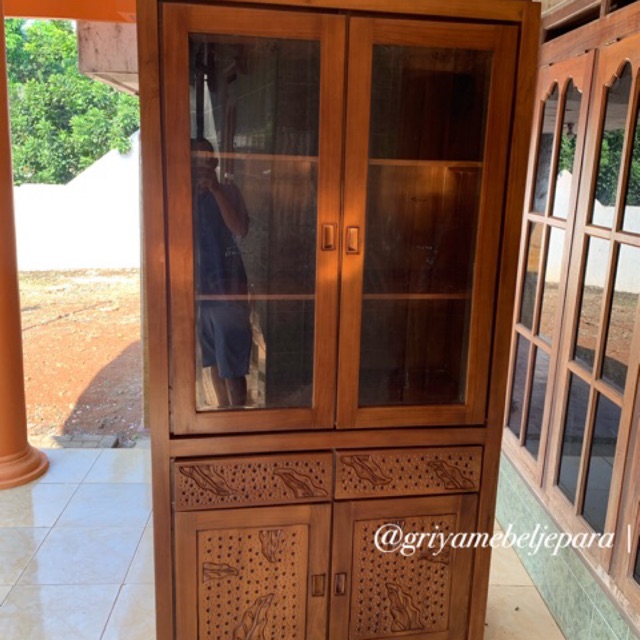 Rak buku kayu jati jepara