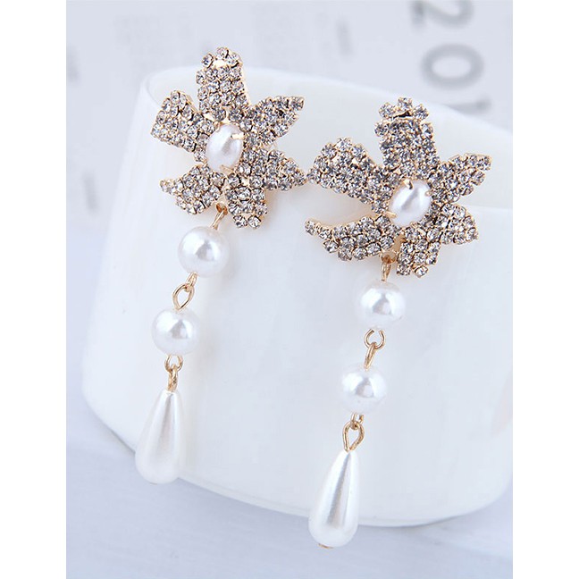 LRC Anting Tusuk Fashion Gold Starfish Pearl Stud Earrings A57890