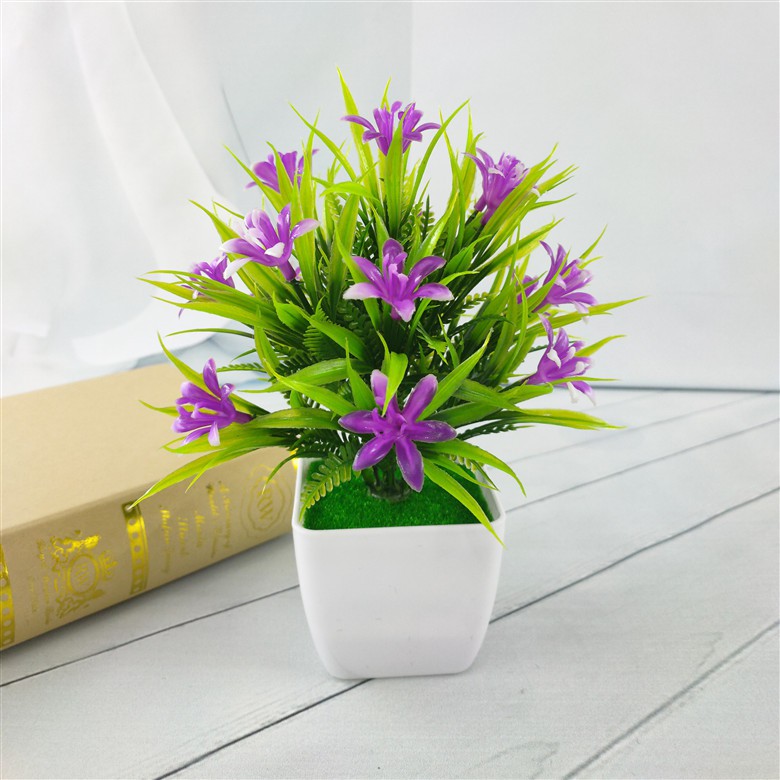 LABOCA / MB / COD / POT TANAMAN  BUNGA PLASTIK-Ungu