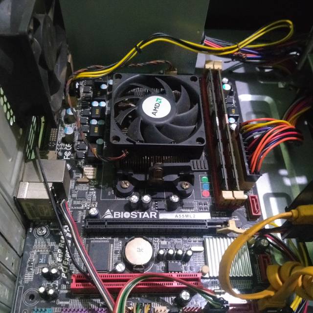 Paket Amd A8 6600k mobo Biostar ram ddr3 2x4gb hdd 320gb